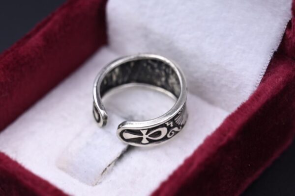 Isis ring-amazing Ring the symbol of good luck-good life-ancient Egyptian ornament-mythology - صورة إضافية 6