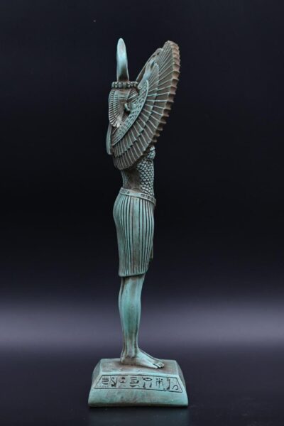 Isis Winged Statue - Egyptian Goddess of Love,protection,the Sacred Mother Goddess,Magic and Spiritual Energy- Stone made in Egypt - صورة إضافية 5