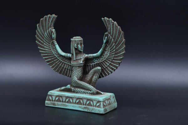 Marvelous Isis Winged Statue - Egyptian Goddess of Love,protection,Magic,Spiritual Energy & She Is The Sacred Mother in Egyptian Mythology - صورة إضافية 4