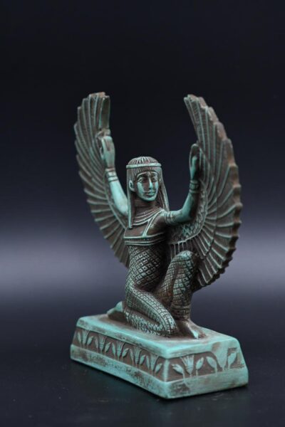 Marvelous Isis Winged Statue - Egyptian Goddess of Love,protection,Magic,Spiritual Energy & She Is The Sacred Mother in Egyptian Mythology - صورة إضافية 5