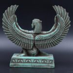 Marvelous Isis Winged Statue - Egyptian Goddess of Love,protection,Magic,Spiritual Energy & She Is The Sacred Mother in Egyptian Mythology - صورة إضافية 6