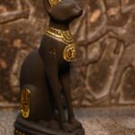 Masterpiece goddess Bastet statue, goddess of the home, domesticity, women's secrets, cats and childbirth. - صورة إضافية 2