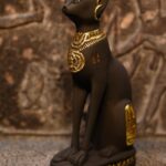 Masterpiece goddess Bastet statue, goddess of the home, domesticity, women's secrets, cats and childbirth. - صورة إضافية 3