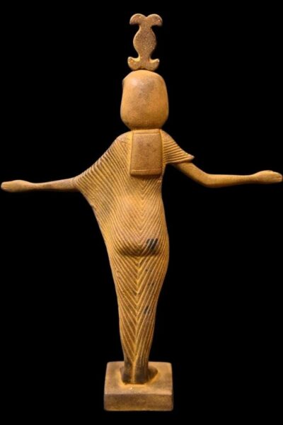 Neith Egyptian Goddess Statue: Ancient Mythology Sculpture - صورة إضافية 4