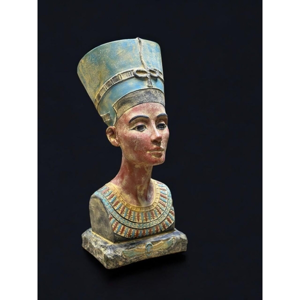 Queen Nefertiti Bust Statue – 30cm Egyptian Replica, Stone Finish Decor - صورة إضافية 5