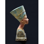 Queen Nefertiti Bust Statue – 30cm Egyptian Replica, Stone Finish Decor - صورة إضافية 6