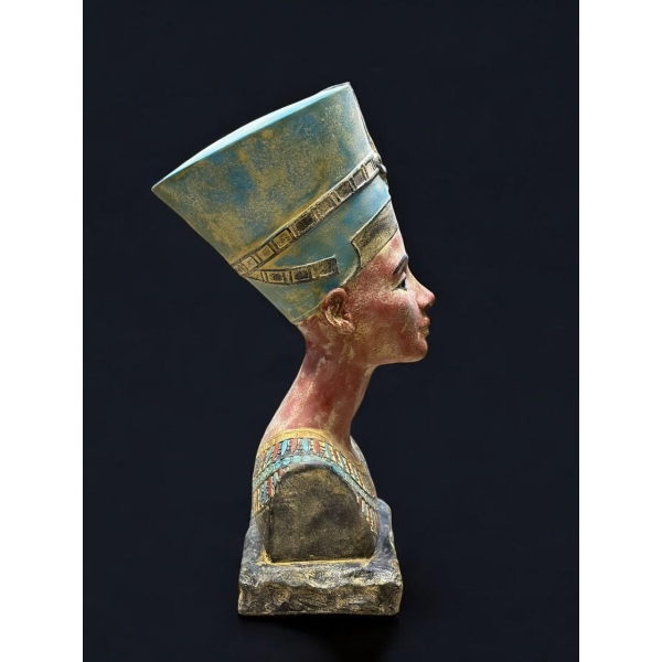 Queen Nefertiti Bust Statue – 30cm Egyptian Replica, Stone Finish Decor - صورة إضافية 6
