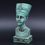 Queen Nefertiti Head Statue: Egyptian Decor Replica - صورة إضافية 2