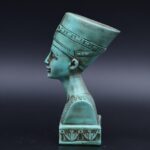Queen Nefertiti Head Statue: Egyptian Decor Replica - صورة إضافية 3