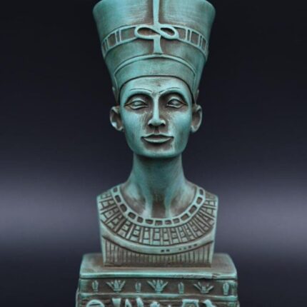 Queen Nefertiti Statuette: Egyptian Home Decor Replica