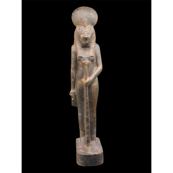 Rare Sekhmet Statue in Real Black Granite - 40 cm / 15.7 Inches Museum Quality Egyptian Goddess