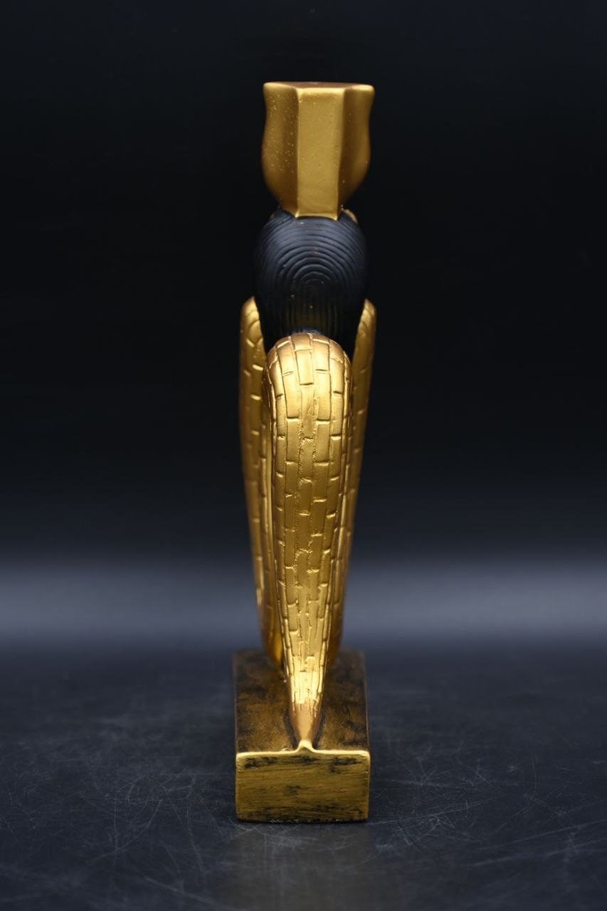 Sekhmet Statue: Egyptian Lioness Goddess of War Decor