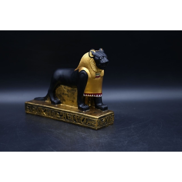Sekhmet Statue: Egyptian Lioness Goddess Replica
