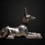 Silver Leaf Anubis Statue – Egyptian God of Mummification, Replica - صورة إضافية 3
