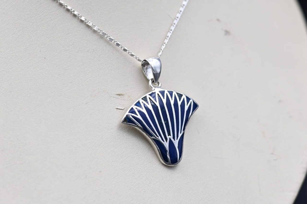 Silver Lotus Amulet – Egyptian Revival Pendant, Made in Egypt