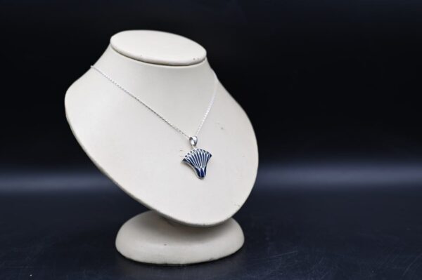 Silver Lotus Amulet - Egyptian Revival Pendant, Made in Egypt - صورة إضافية 5