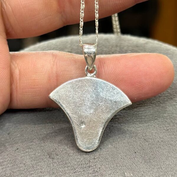 Silver Lotus Amulet - Egyptian Revival Pendant, Made in Egypt - صورة إضافية 6