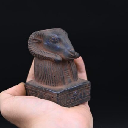 Stone Amun Statue: Egyptian God Replica - صورة إضافية 2