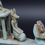 Stone Anubis Boat Statue with Horus - Egyptian Replica - صورة إضافية 9