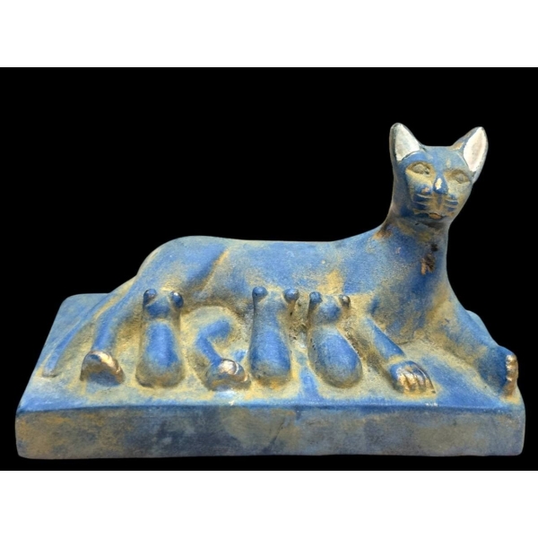 Stone Bastet Statue: Egyptian Goddess Decor