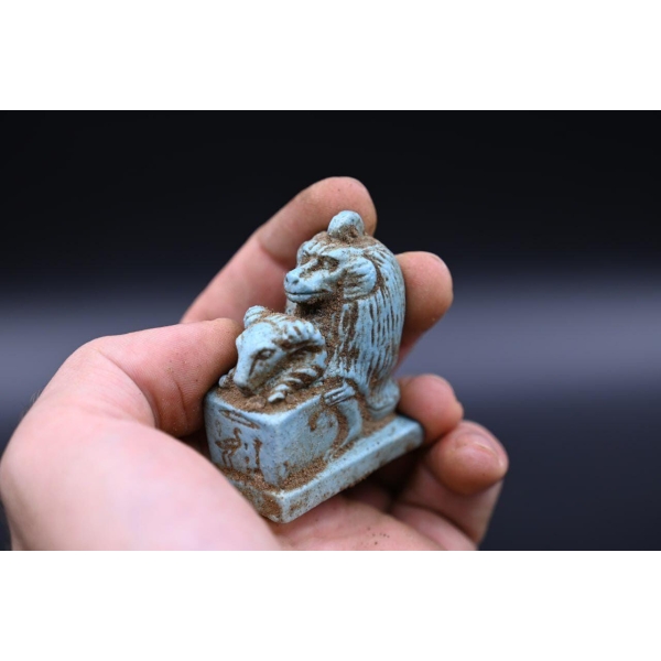 Stone Thoth Statue: Egyptian God of Wisdom & Moon