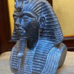 Tutankhamun Statue: Egyptian Pharaoh Stone Decor - صورة إضافية 7