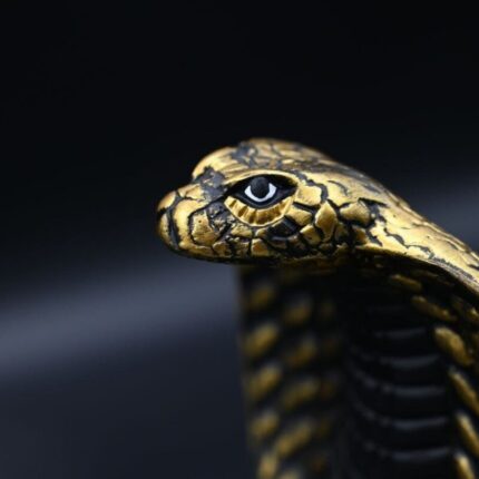 Uraeus Cobra Statue: Egyptian Deity Carving - صورة إضافية 2