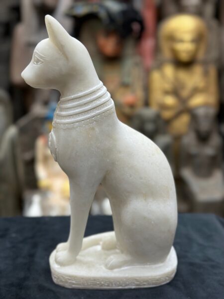 White Stone Bastet Cat Statue, Egyptian Goddess - صورة إضافية 6