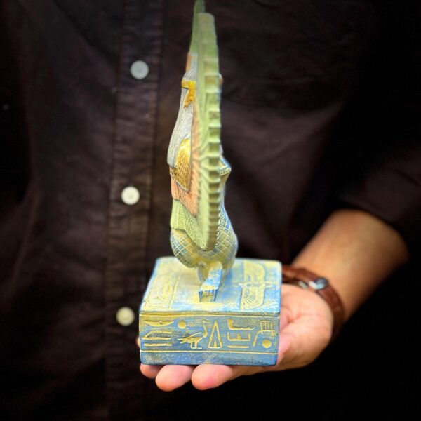Winged Isis Goddess Statue – Blue Egyptian Sculpture of Protection, Love & Beauty | Egyptian Mythology | in Egypt - صورة إضافية 4