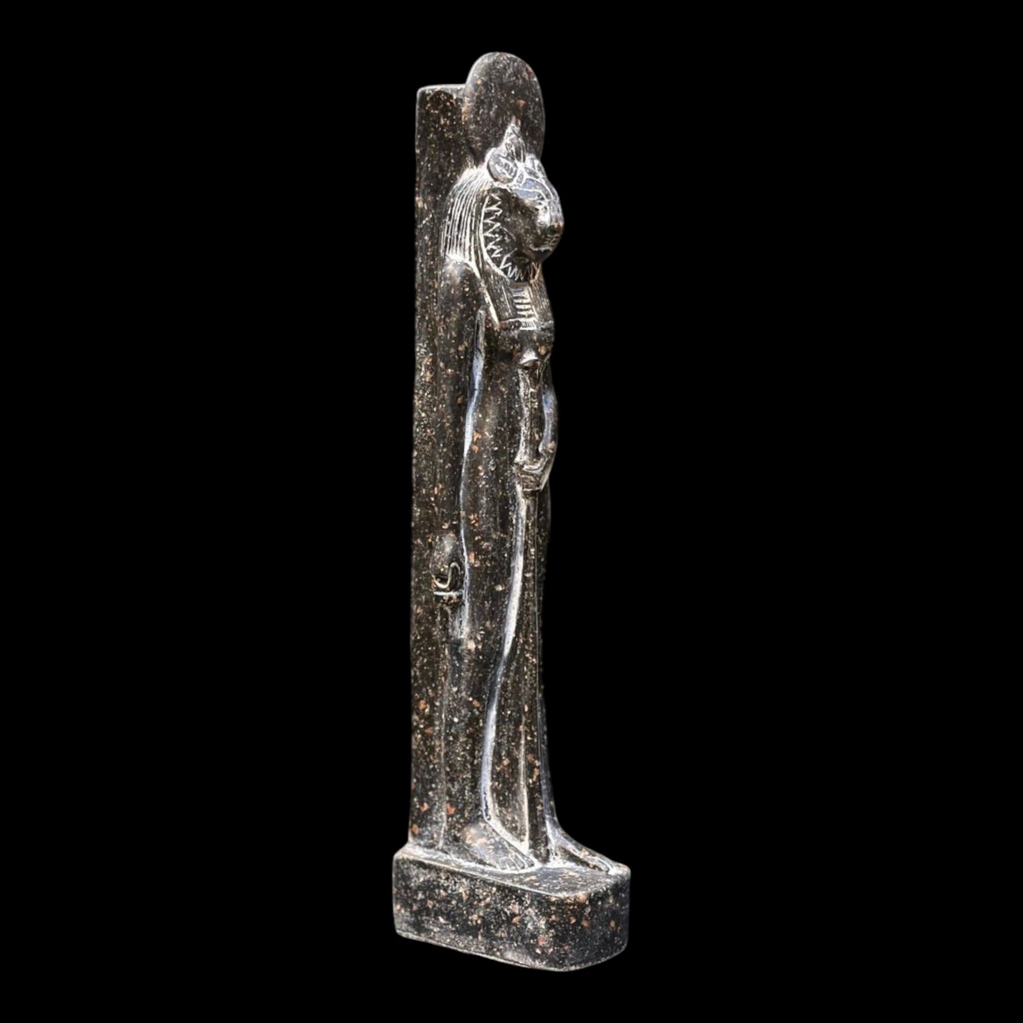 Sekhmet Statue – Egyptian Goddess of War, Handmade in Egypt1 Sekhmet Statue – Egyptian Goddess of War, Handmade in Egypt - Image 1